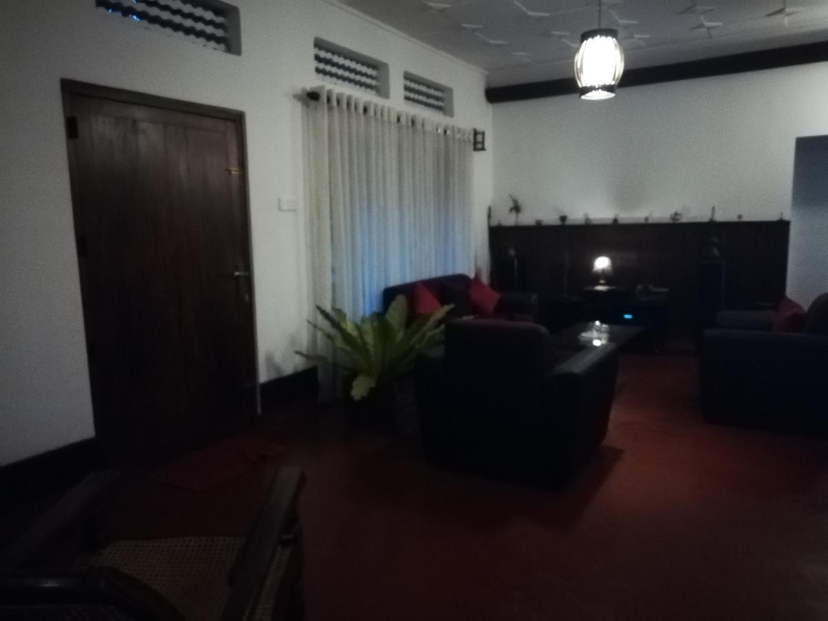 Mahaweli Shades Hotel Канди Екстериор снимка