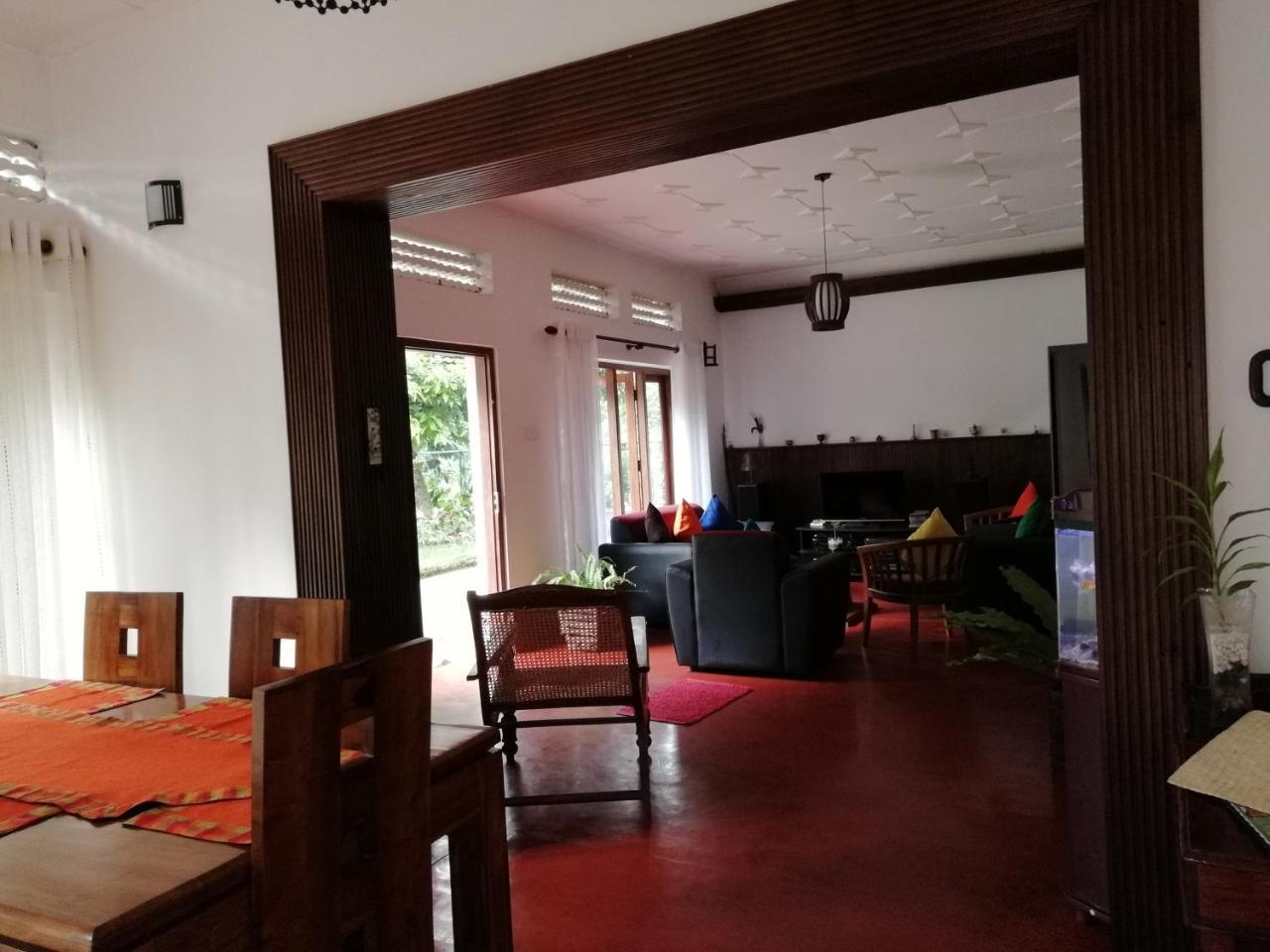 Mahaweli Shades Hotel Канди Екстериор снимка